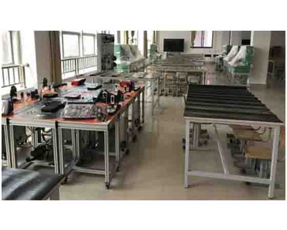 新能源汽車創新實驗室:未來出行的新引擎