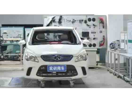 新能源汽車(chē)維修工實(shí)訓(xùn)目的:為未來(lái)的交通做好準(zhǔn)備